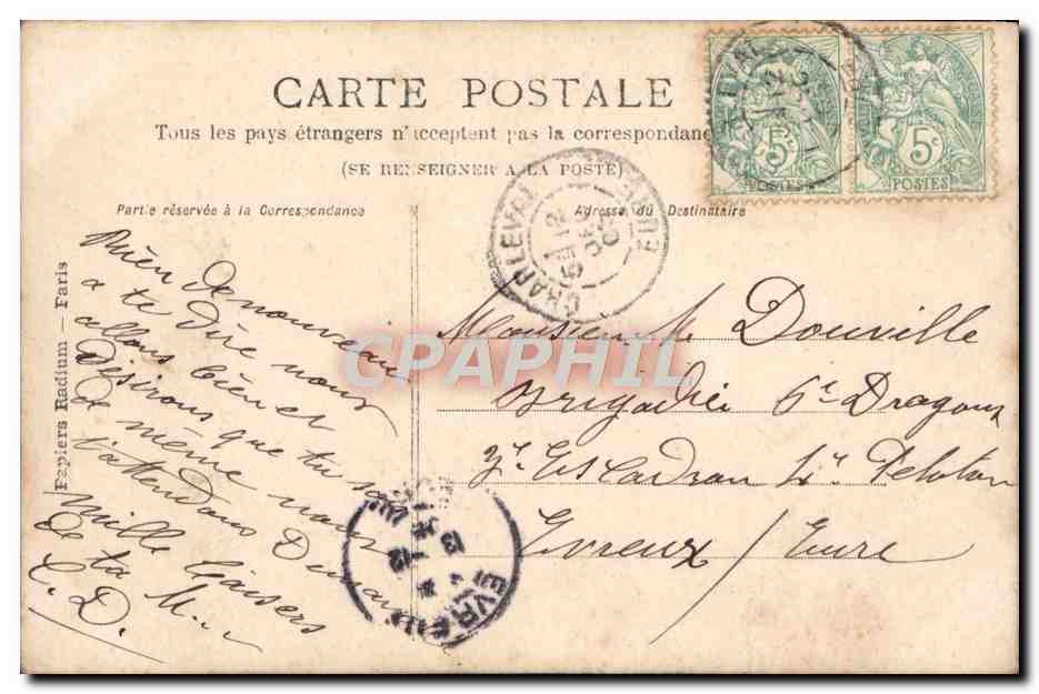 Jeune femme en costume de scène — décor floral — éditeur Serises, n° 767-3 — Reverso