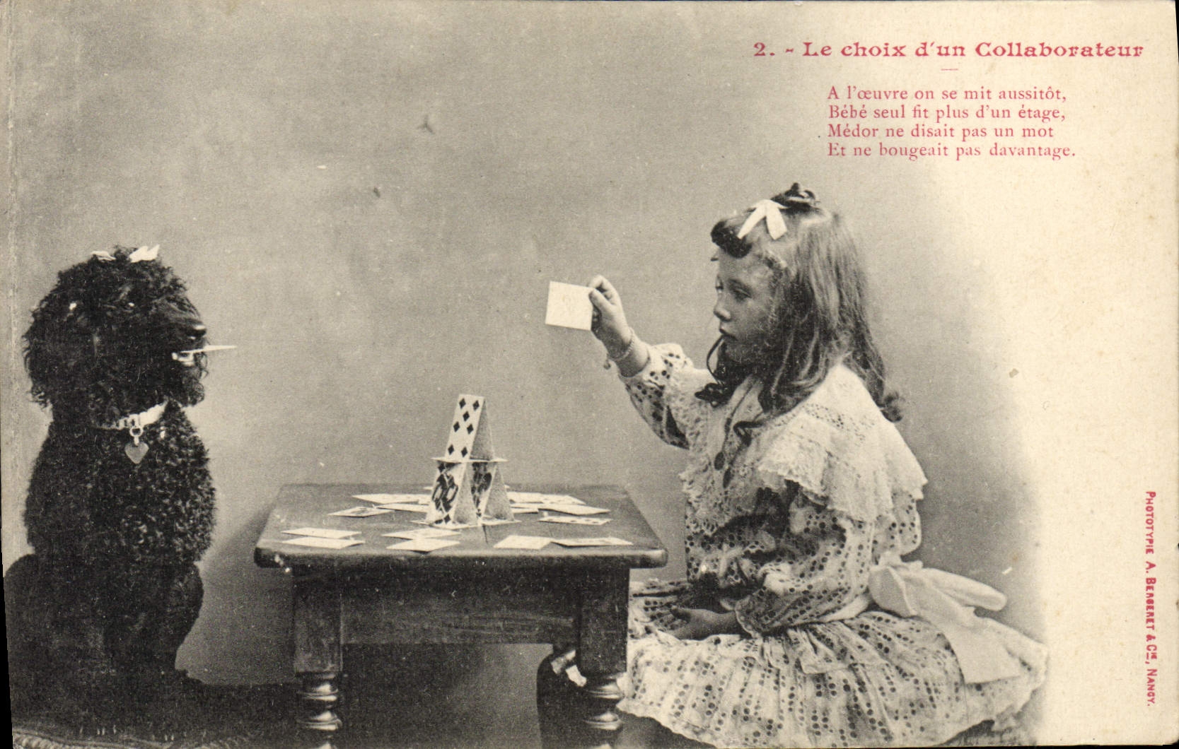 Fille et chien jouant aux cartes — Phototypie A. Beauregard & Cie, Nancy — n°2