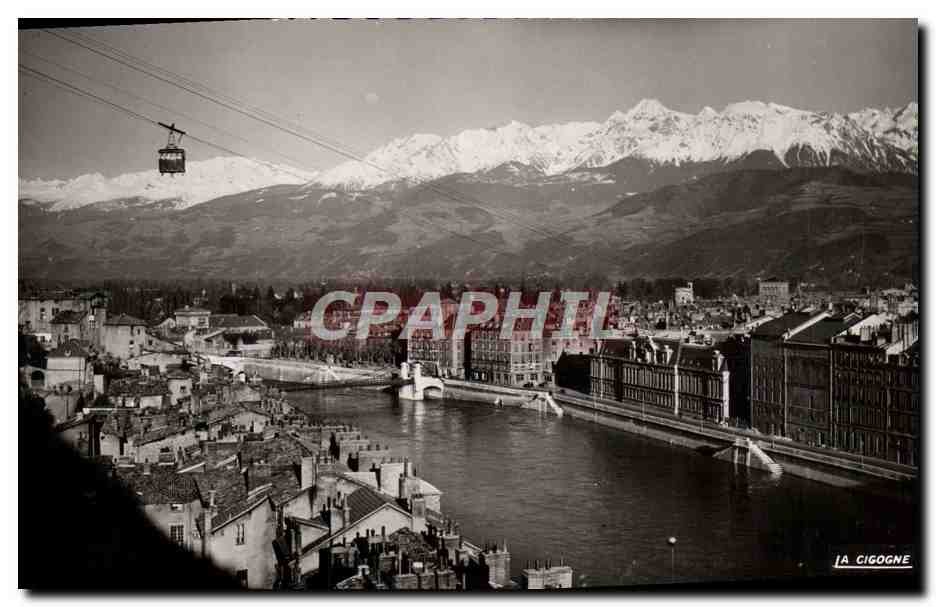 CPM Grenoble L'Isere La Teleferique Et La Chaine de Belledonne 