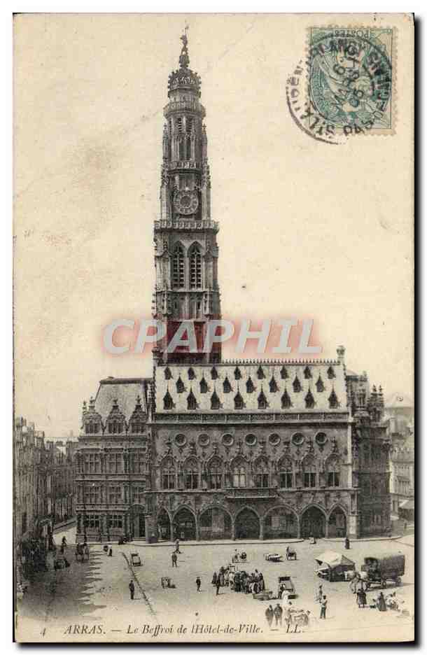 CPA Arras L'Hotel de Ville et son Beffroi