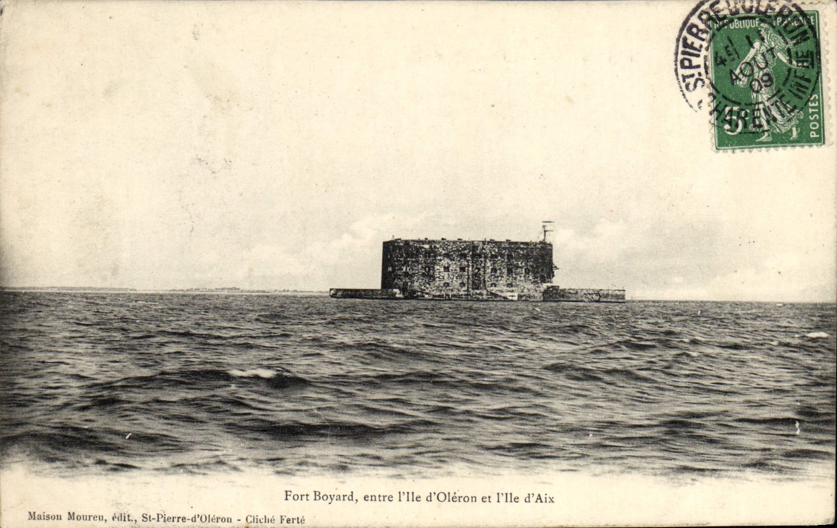 CPA Fort Boyard entre l'Ile d'Oleron et l'ile d'Aix 