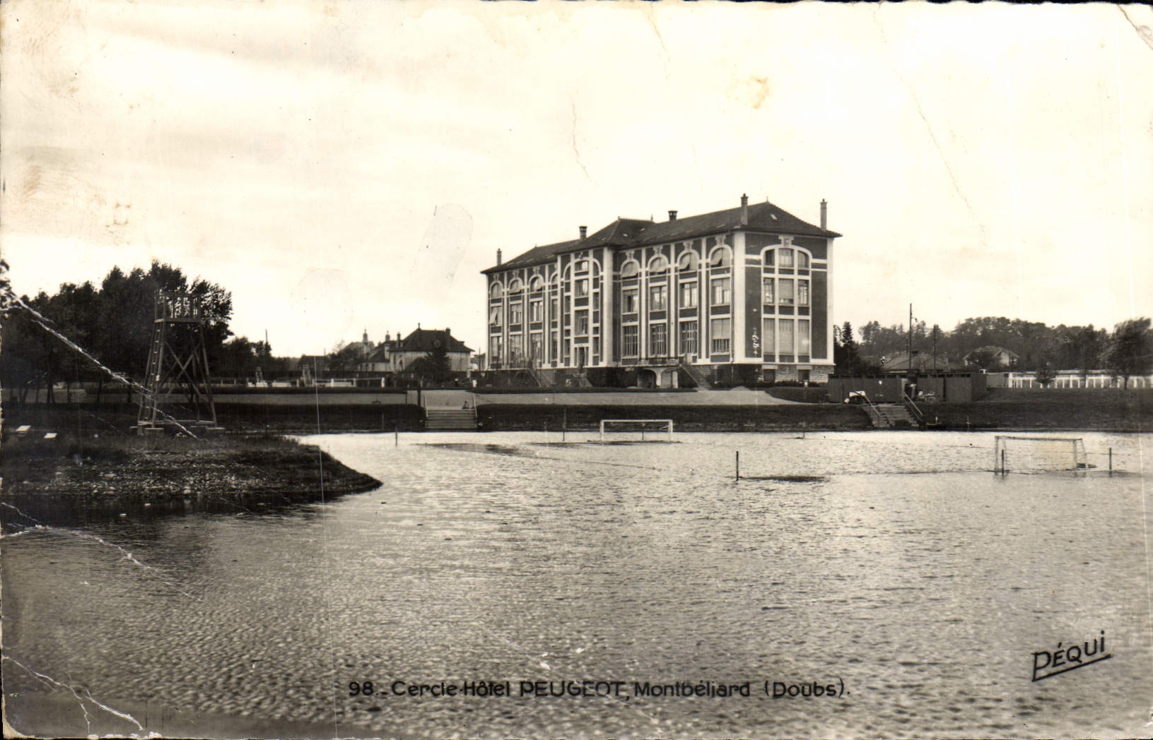 CPM Cercle Hotel Peugeot Montbeliard