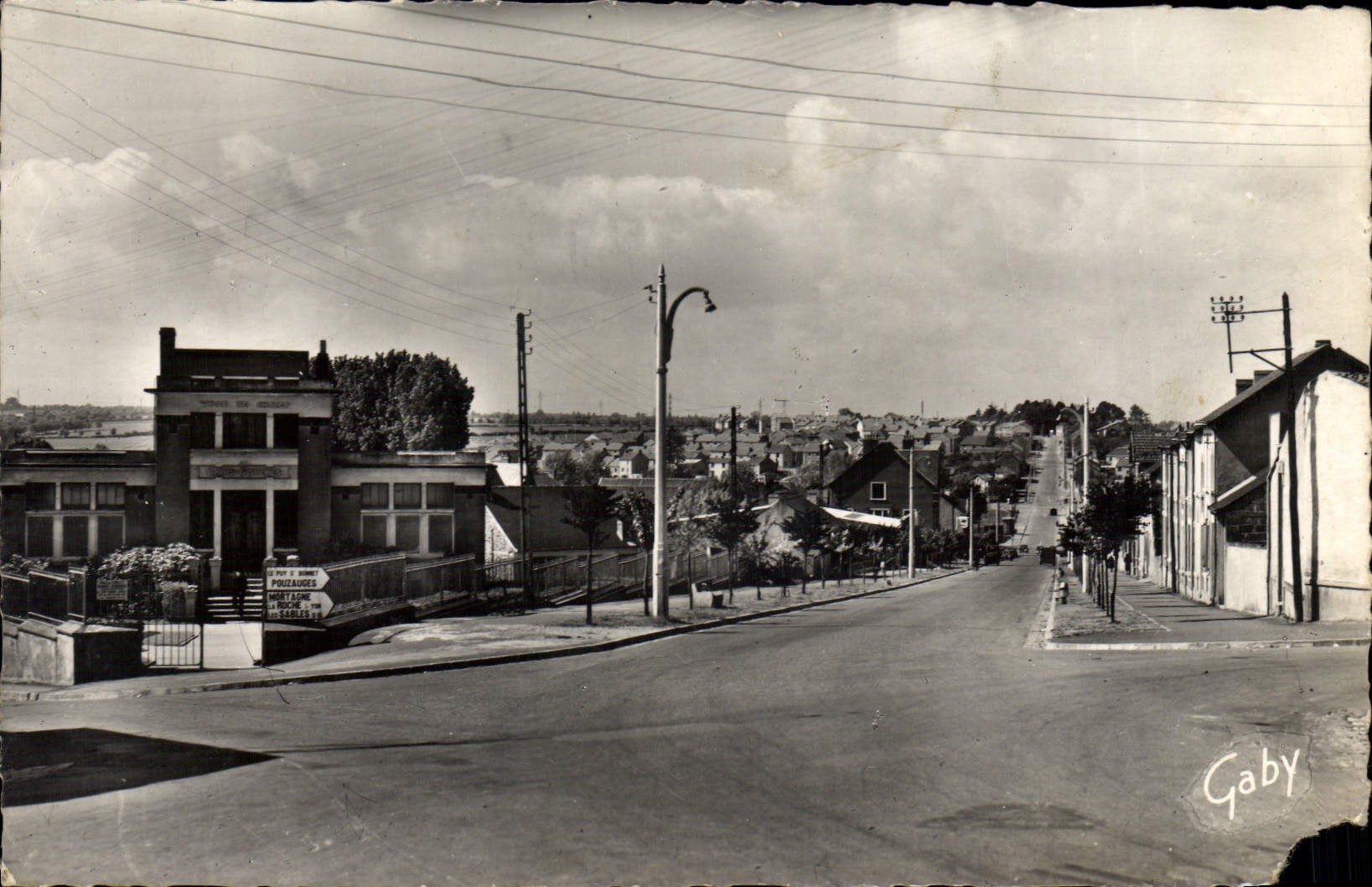CPM Cholet Boulevard De la Victoire et avenue de la liberation
