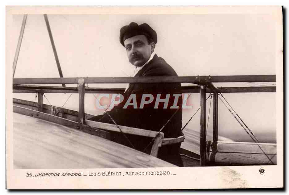 CPA Aviation Avion Louis Bleriot sur son monoplan
