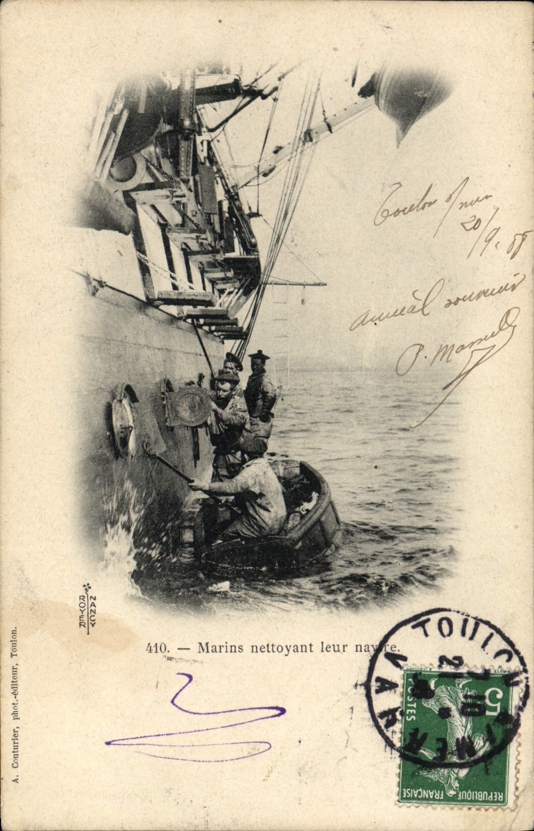 Marins nettoyant leur navire — A. Couturier, phot.-éditeur, Toulon, n° 410