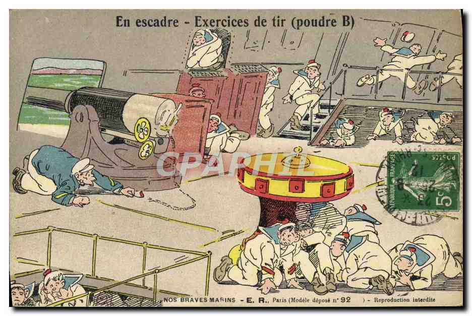 CPA Bateau Guerre En escadre Exercices de tir 