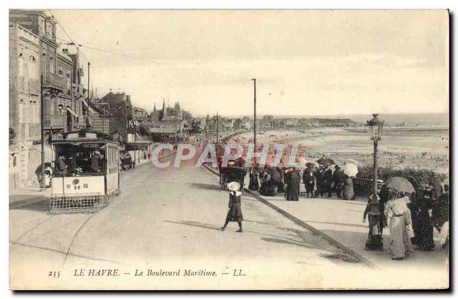 CPA Tramway Train le Havre Boulevard maritime 