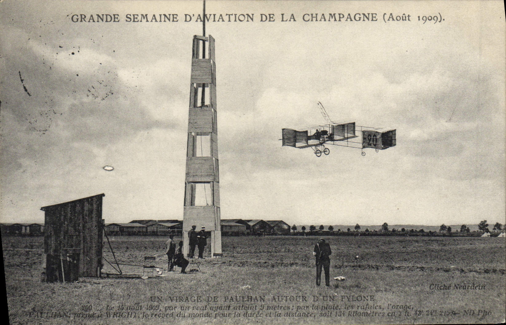 CPA Avion Aviation Grande semaine d'aviation de la Champagne Aout 1909 Un virage de Farman autour d'un pylone 