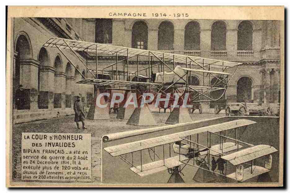 CPA Avion Aviation Paris Cour d'honneur des Invalides Biplan francais