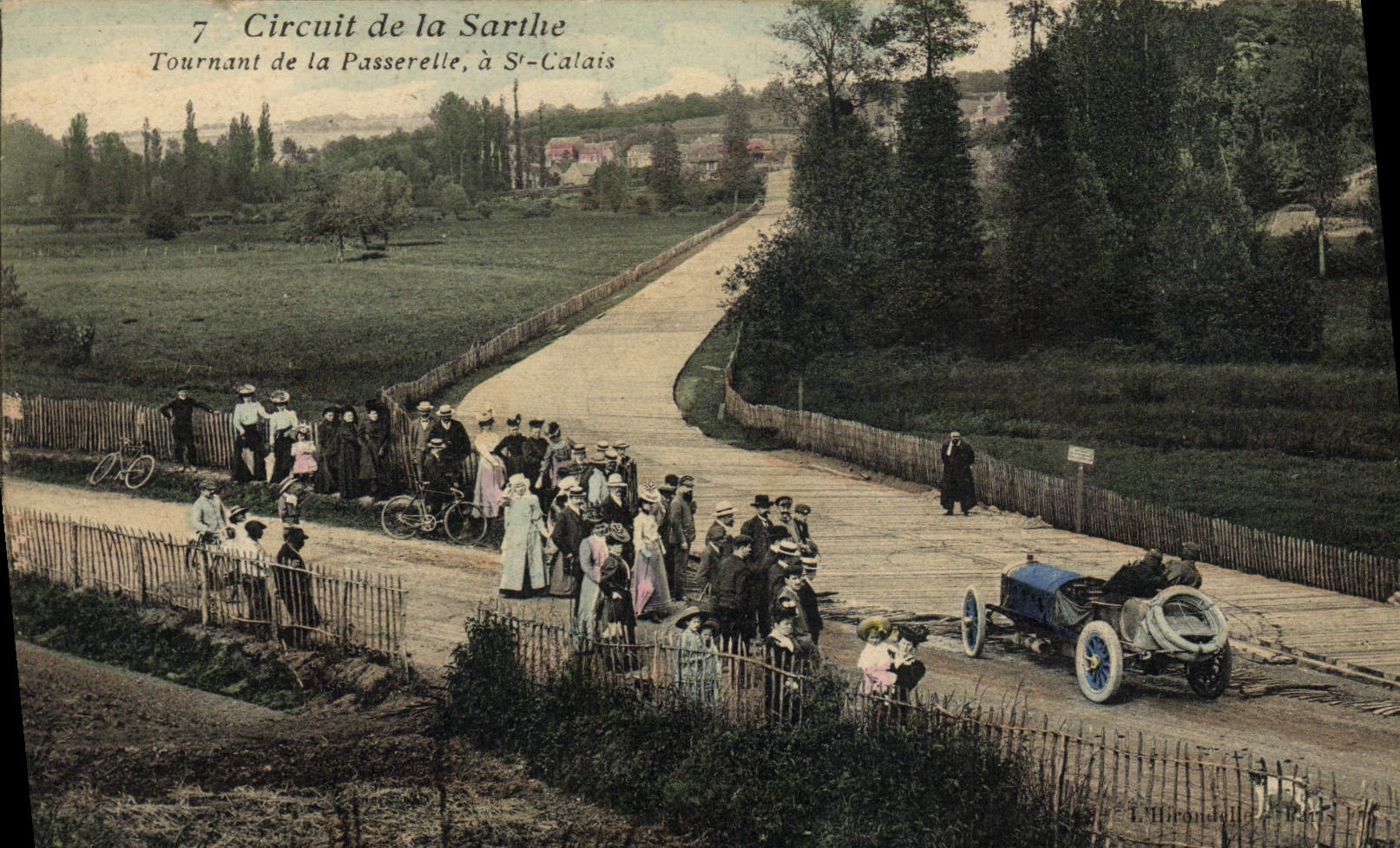 CPA Automobile Circuit de la Sarthe Tournant de la passerelle a St Calais 