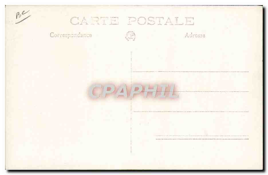Groupe devant une voiture de l'entreprise GARAGE NOTRE-DAME des NEIGES — éditeur CPAPHIL, n° de série non visible — Verso