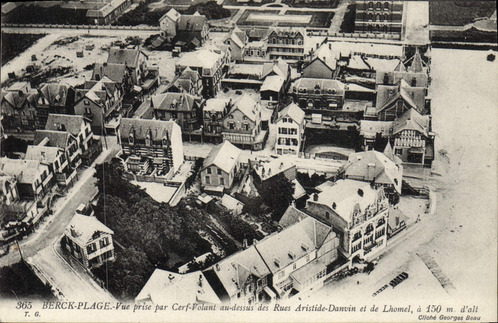 CPA Aviation Avion Berck Plage Vue prise par cerf volant au dessus des rues Aristide Danvin et de Lhomel 