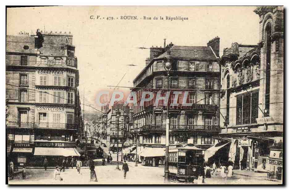 CPA Tramway Train Rouen Rue de la Republique