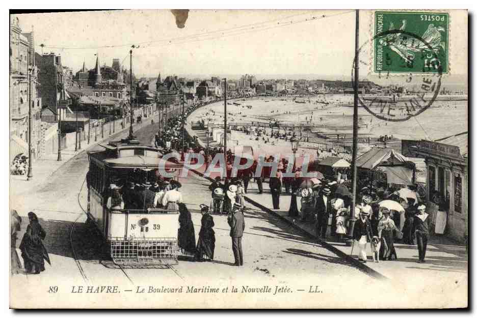 CPA Tramway Train Le Havre Le boulevard maritime et la nouvelle jetee