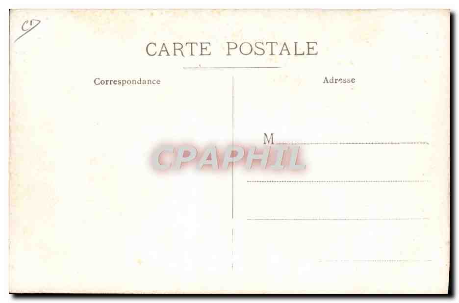 Famille à bord d'une voiture ancienne — plage — sans éditeur ni numéro visible — Verso