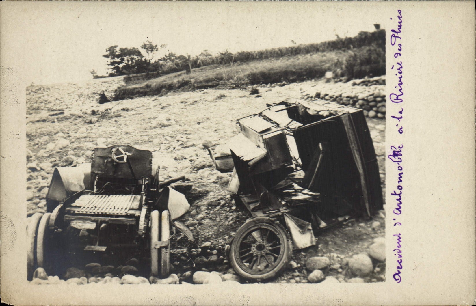 Desastre automovilístico en la Rivière à Pluice — Prescini & Cie, n° 15