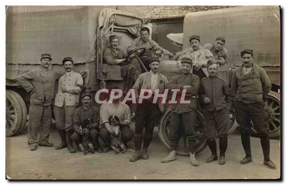 CARTE PHOTO Camion Militaria Chien Chiens 