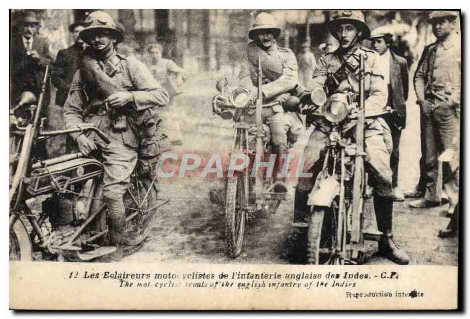CPA Moto Les eclaireurs motocyclistes de l'infanterie anglaise des Indes Militaria