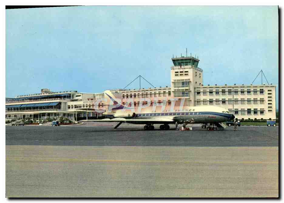 CPM Avion Aviation Nice La Caravelle et l'aeroport de Nice Cote d'Azur