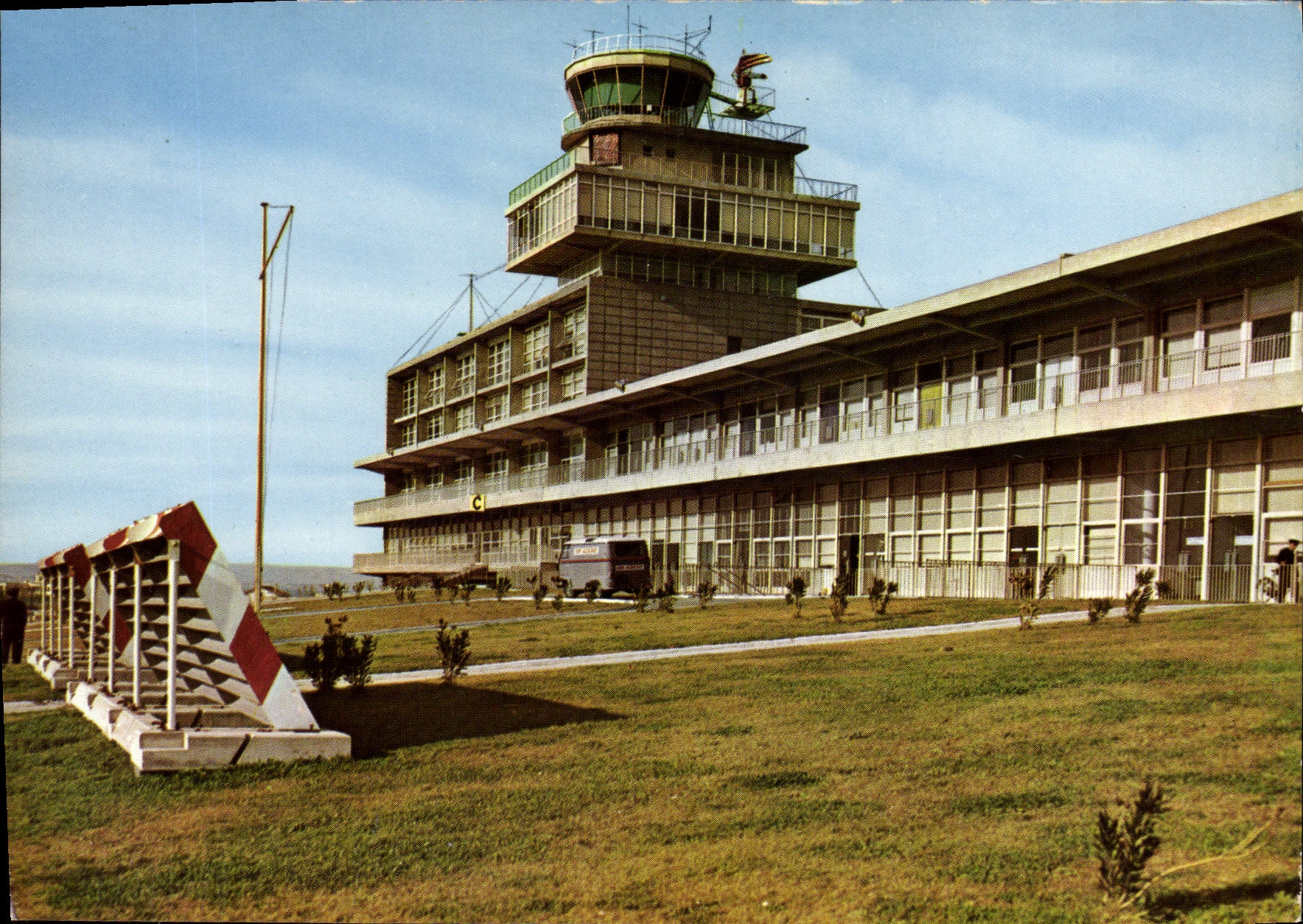 CPM Avion Aviation Aeroport de Marseille Marignane Tour de controle