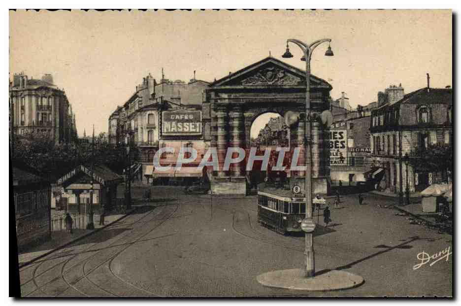 CPA Tramway Bordeaux Porte d'Aquitaine Place de la Victoire 