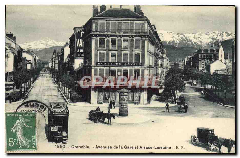 CPA Tramway Grenoble Avenues de la gare et Alsace Lorraine 