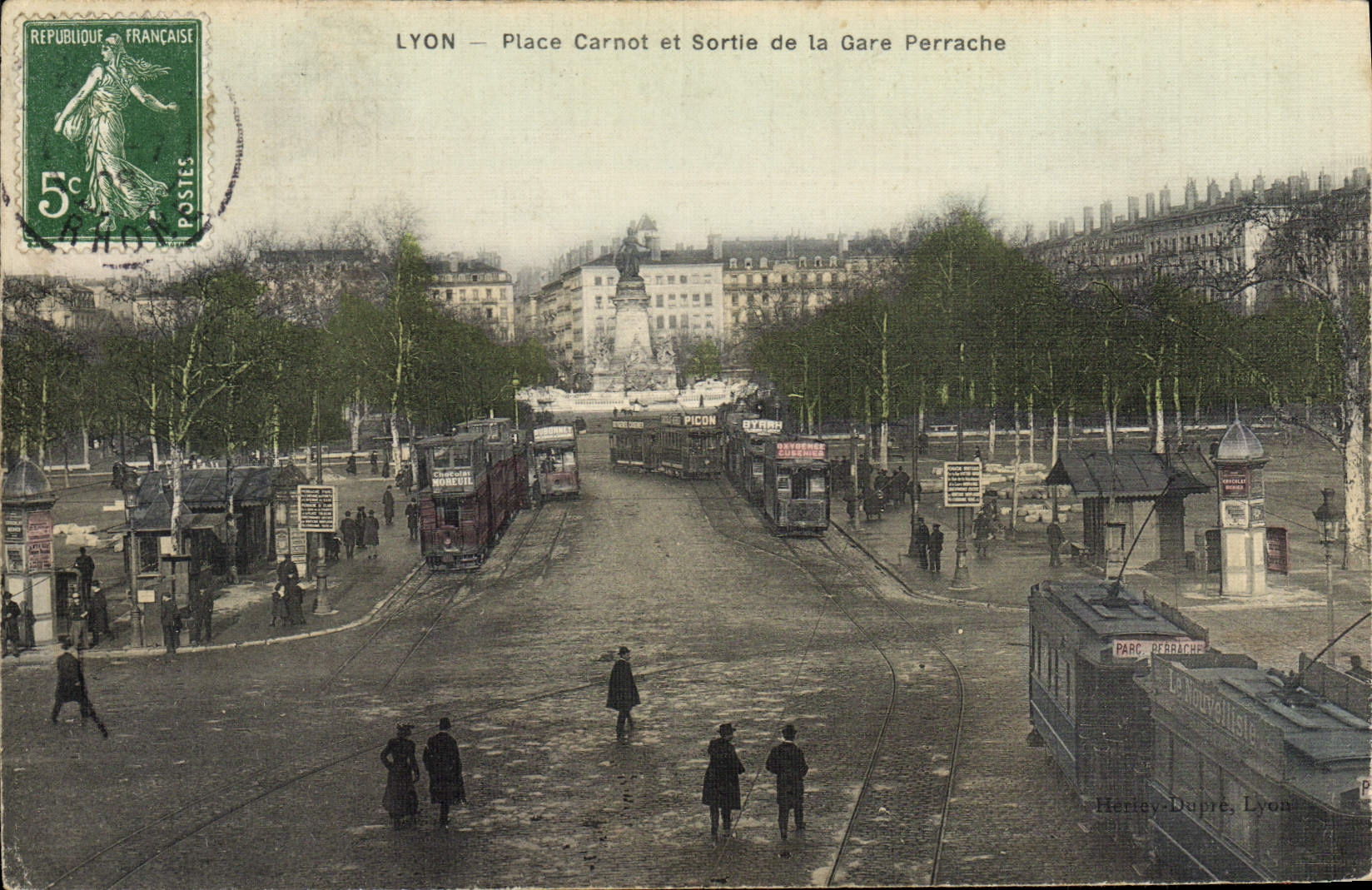 CPA Tramway Lyon Place Carnot et sortie de la gare Perrache 