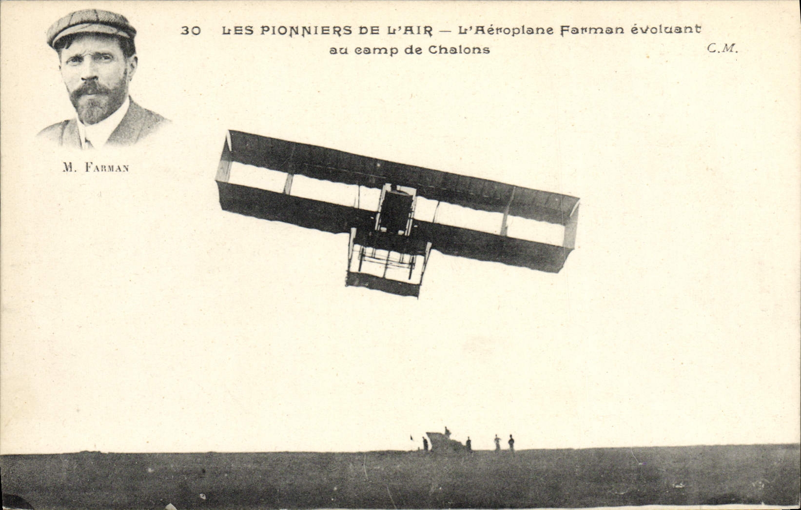 CPA Avion Aviation L'aeroplane Farman evoluant au camp de Chalons 
