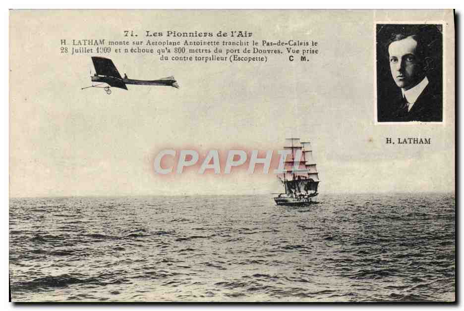 CPA Avion Aviation Les pionniers de l'air Latham monte sur aeroplane Antoinette franchit le Pas de Calais 