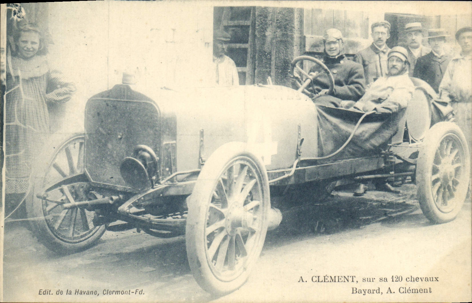 A. Clément al volante della sua auto Bayard da 120 cavalli — Clermont-Fd — Edit. de la Havane