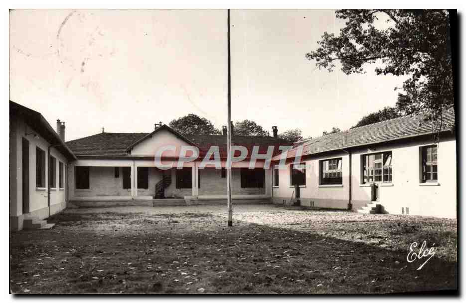 CPA Avion Aviation Mios Gironde Colonie de vacances d'Air France Les nouveaux batiments 