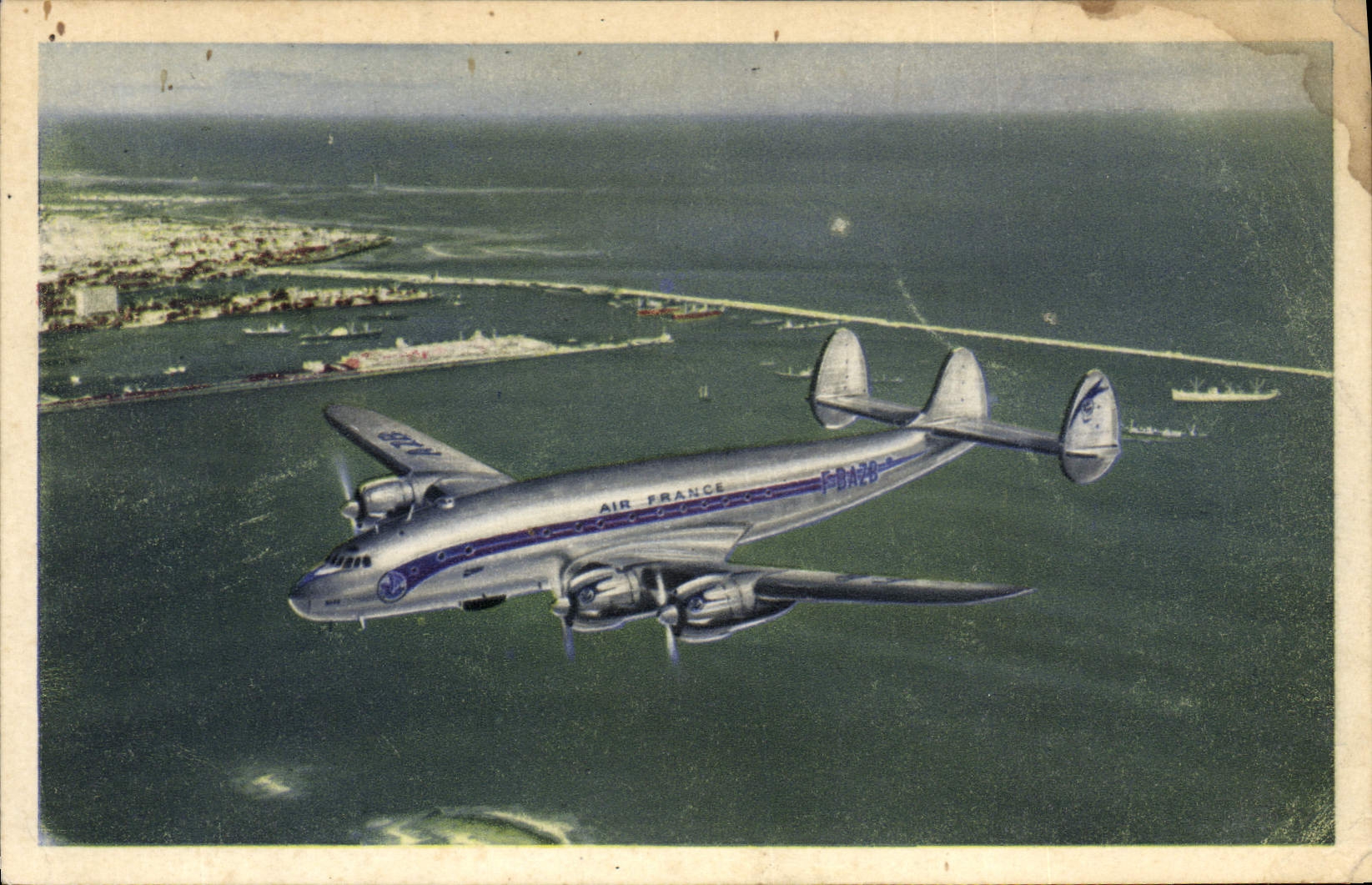 CPA Avion Aviation lockheed Constellation en service sur les lignes Air France Survol de la rade de Casablanca 