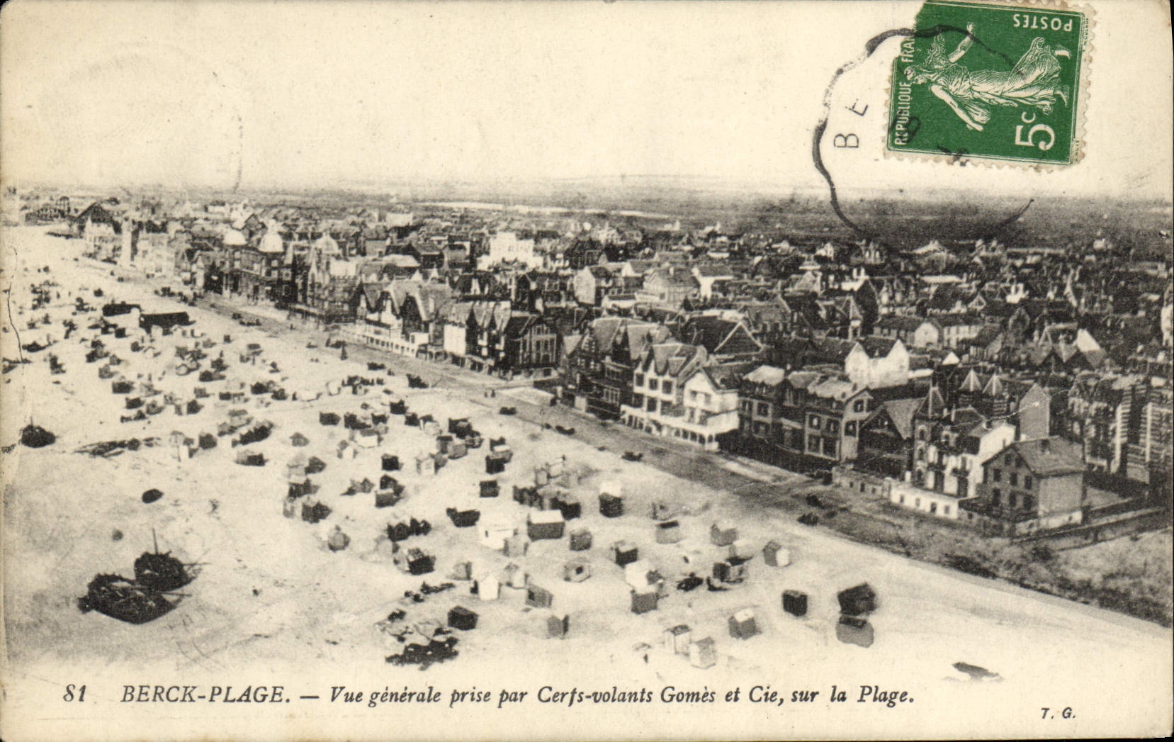 CPA Berck Plage Vue generale prise par cerfs volants Gomes et Cie sur la plage 