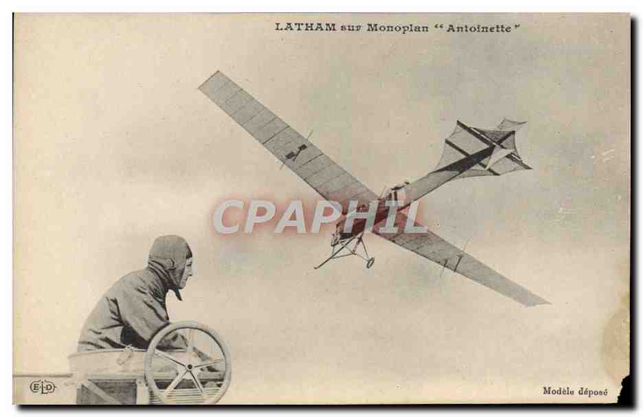 CPA Avion Aviation Latham sur monoplan Antoinette