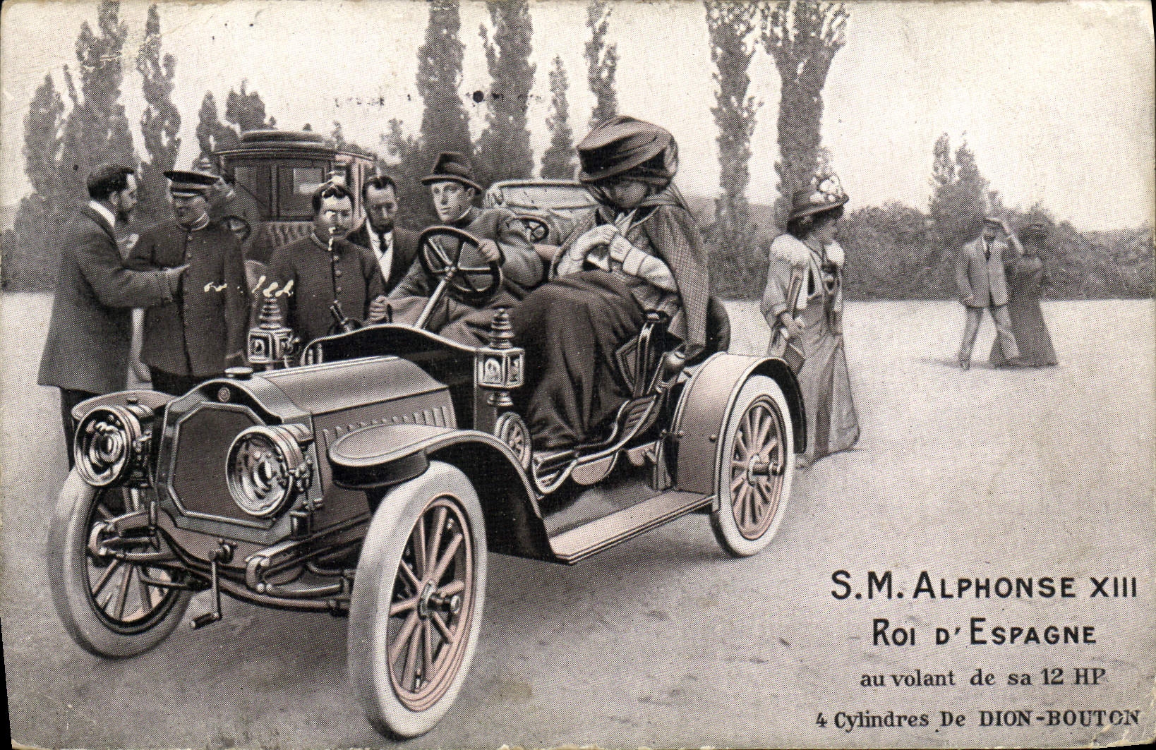 CPA Automobile SM Alphonse XIII SM Roi d'Espagne 12 HP 4 cylindres de Dion Bouton Puteaux 