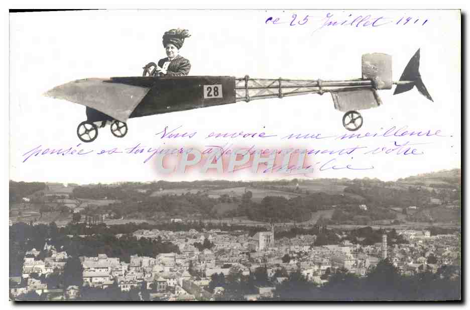 CPA Fantaisie Avion Aviation Femme