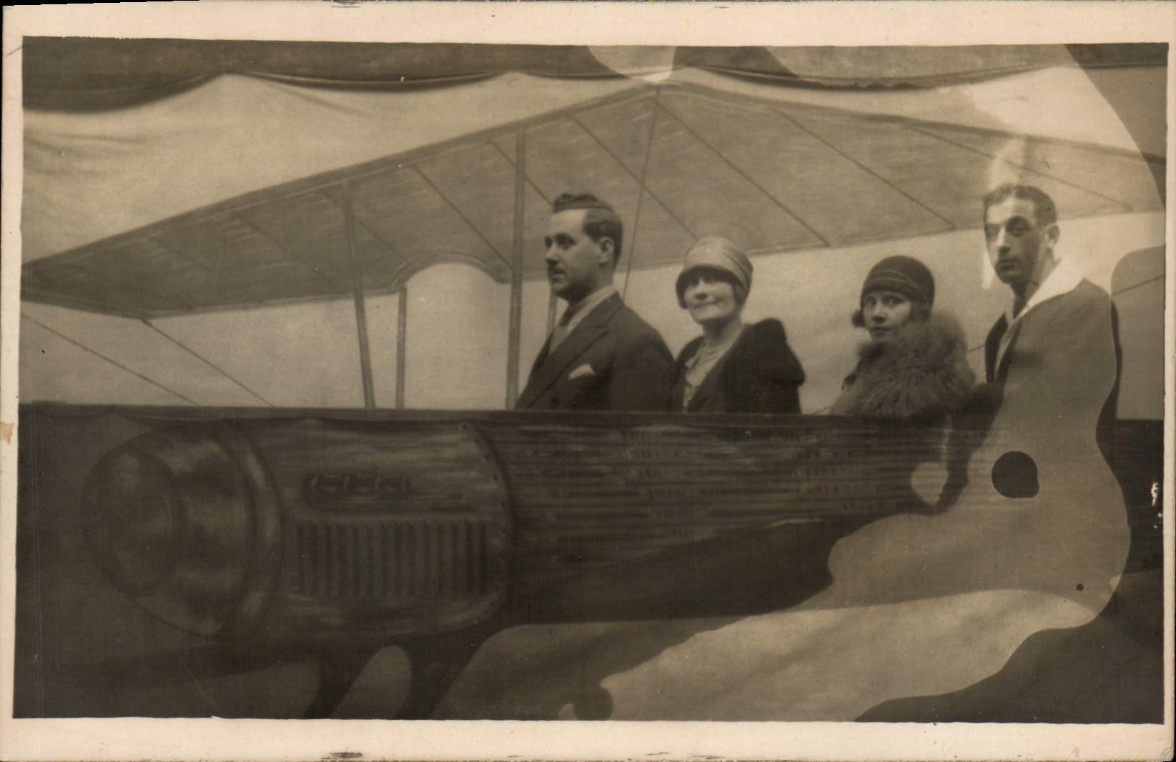 CARTE PHOTO Fantaisie Avion Aviation
