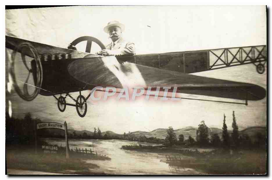 CPA Fantaisie Avion Aviation Homme Vichy Aviation