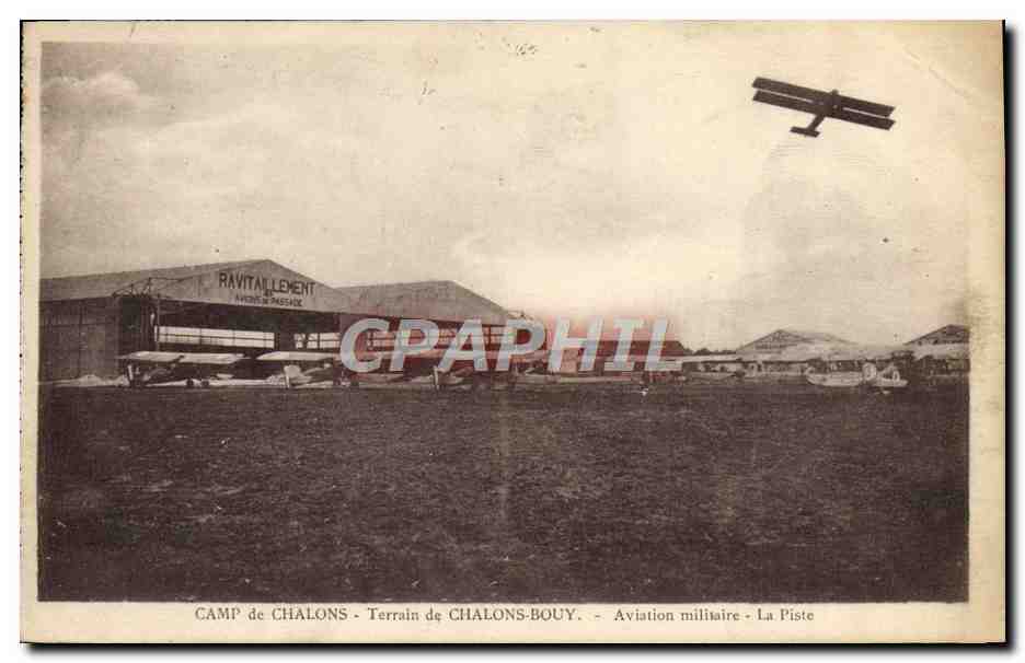 CPA Avion Aviation Camp de Chalons Terrain de Chalons Bouy Aviation militaire La piste 