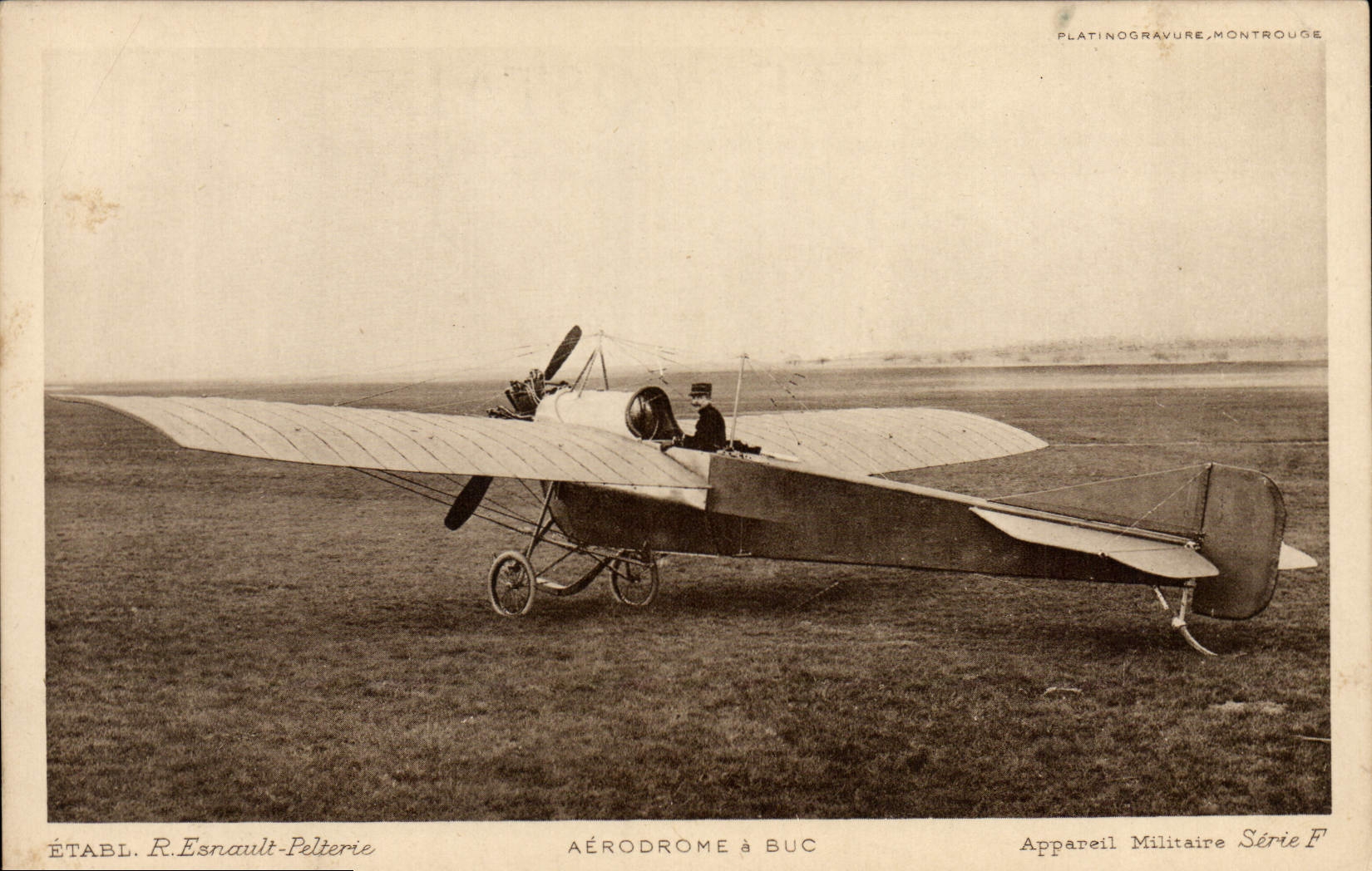 CPA Avion Aviation Aerodrome a Buc Appareil militaire Serie F