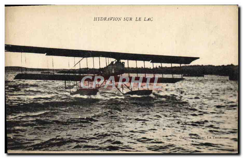 CPA Avion Aviation Hydravion sur le lac
