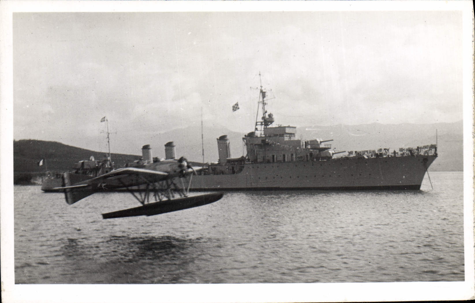 CPM Avion Aviation Bateau de guerre Hydravion
