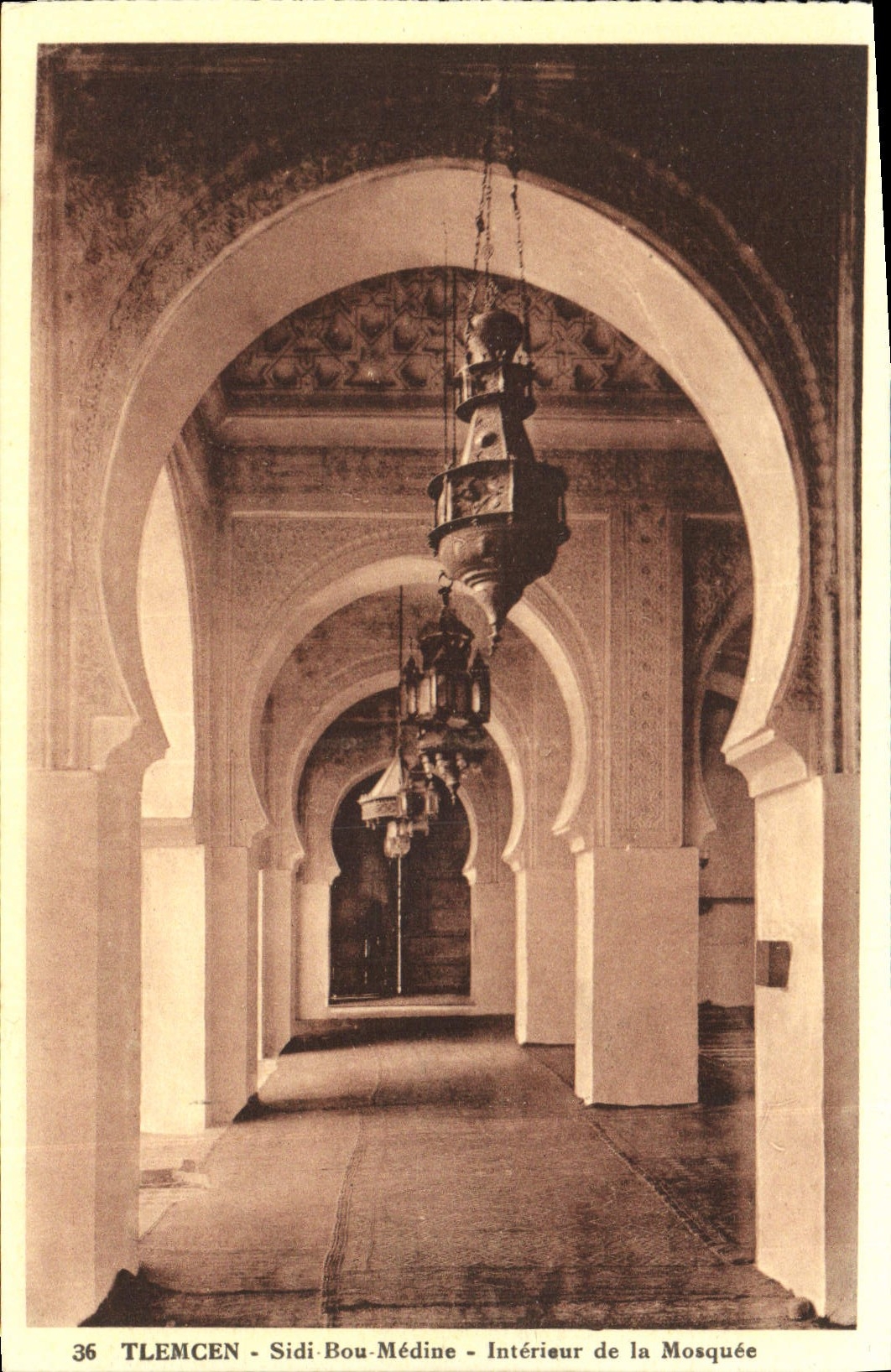 CPA Tlemcen Sidi Bou Medine Interieur de La Mosquee
