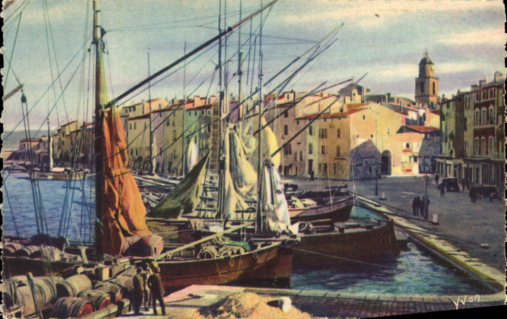 CPA Cote D'Azur Saint Tropez Vue Generale du port Bateaux