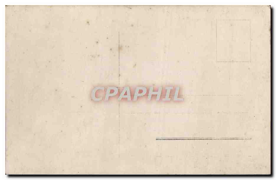 Femme en robe noire — studio — éditeur inconnu — Reverso