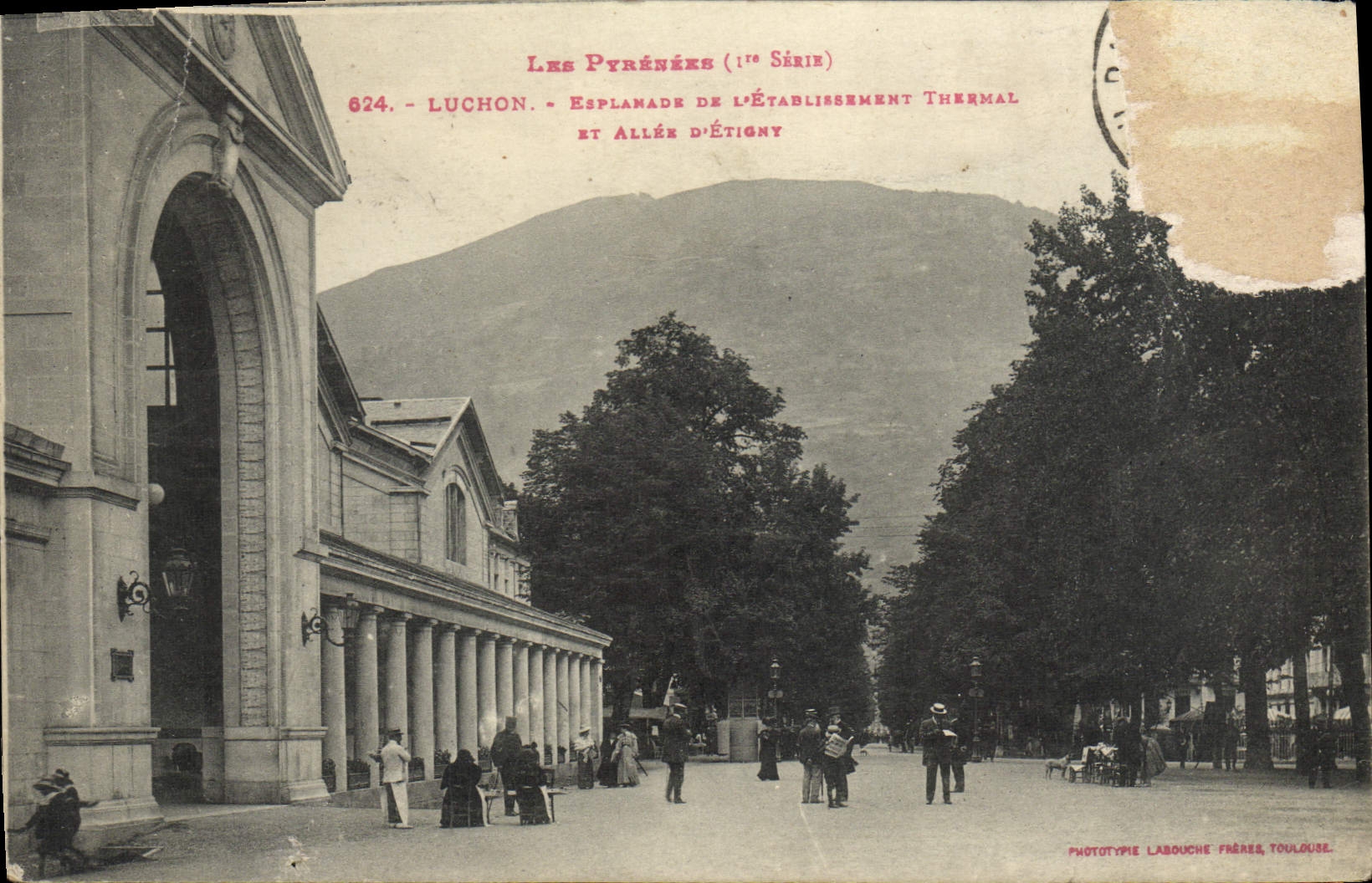 CPA Luchon Esplanade De l'etablissement thermal et allee d'Etigny