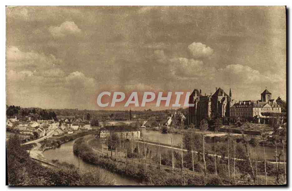 CPA L'Abbaye Saint Pierre De Solesmes et la vallee de la Sarthe