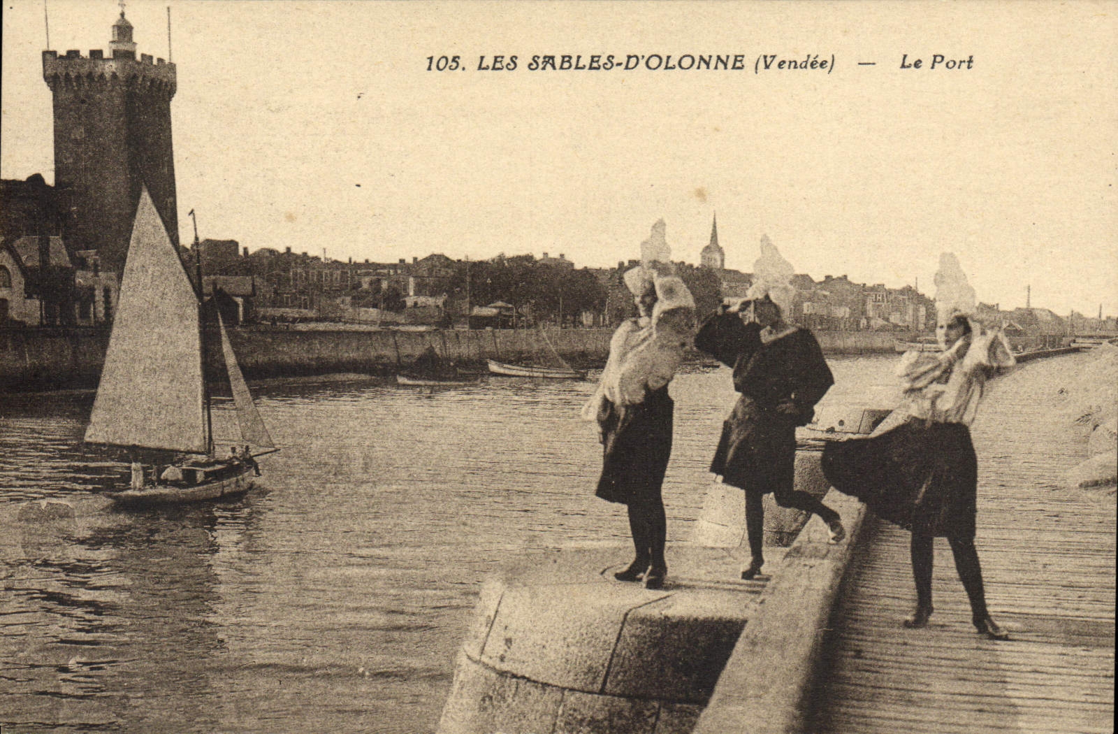 Les Sables-d'Olonne (Vendée) — Le Port — Éditeur : Jehlza-Poupin, Montagne
