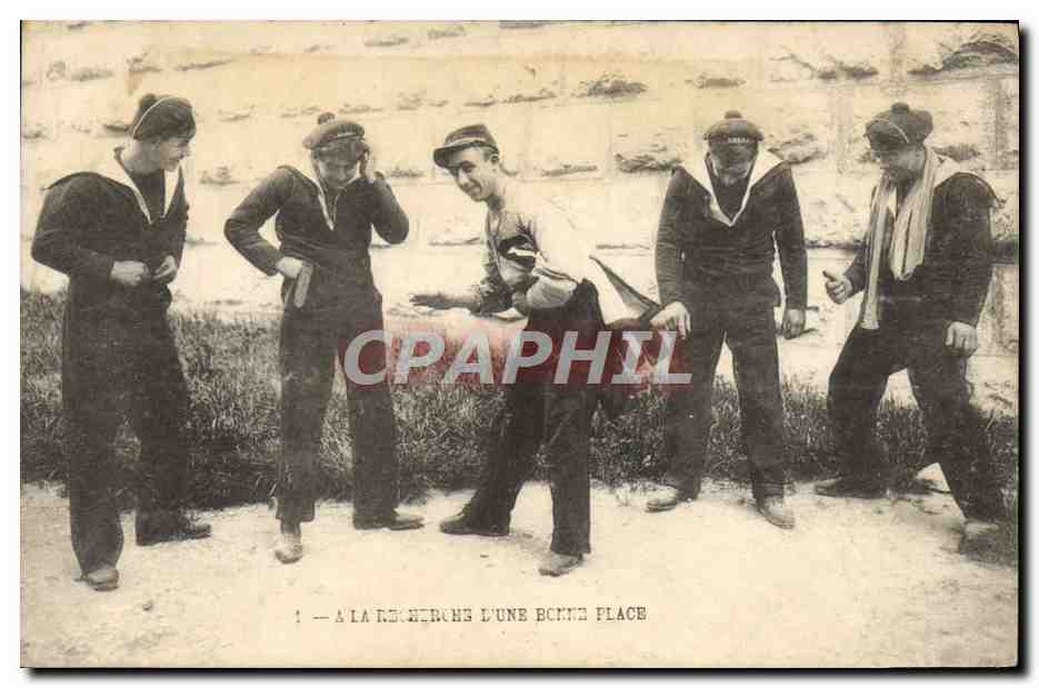 CPA Bateau Marins A la recherche d'une bonne place