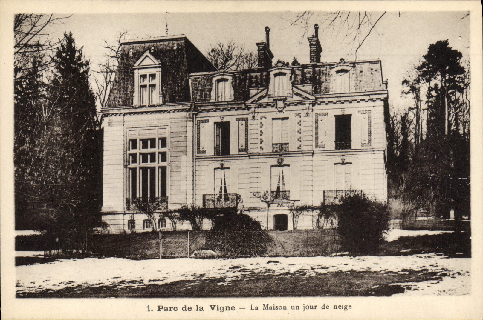 CPA Maison des enfants des cheminots du Nord Parc de la Vigne Crouy sur Ourcq Train La maison un jour de neige 